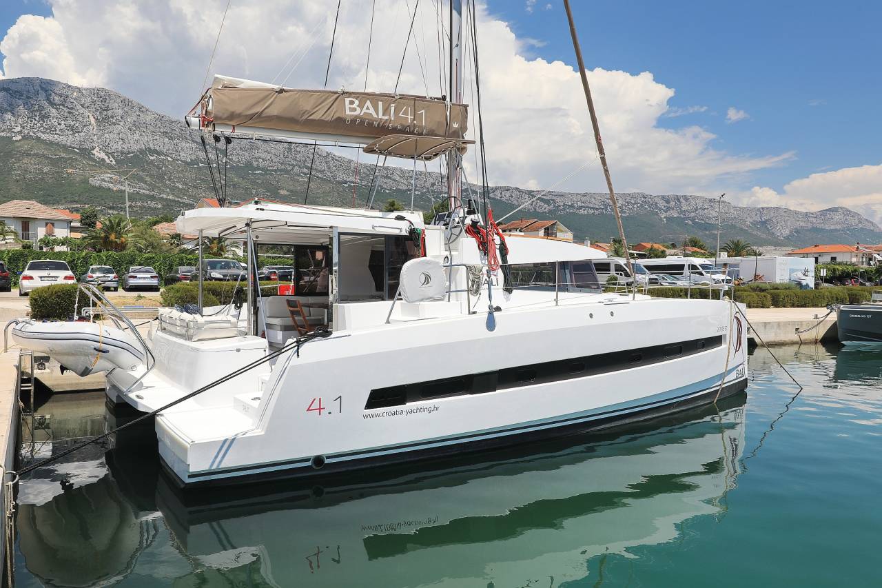 Bali 4.1  (2020) | Sourire